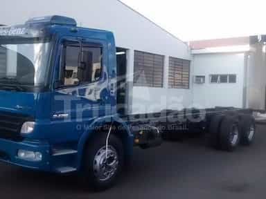 Mercedes Benz MB2428 - 11/11