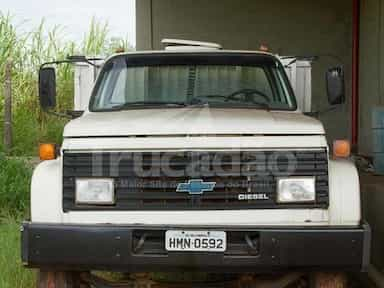 Chevrolet D13000 - 87/87