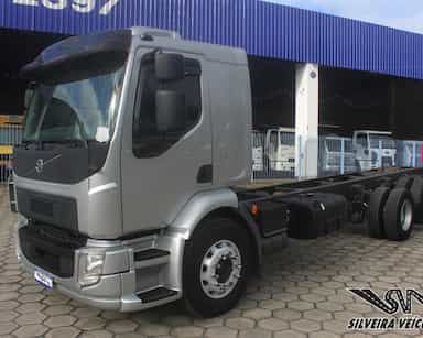 Volvo VM330 - 14/14