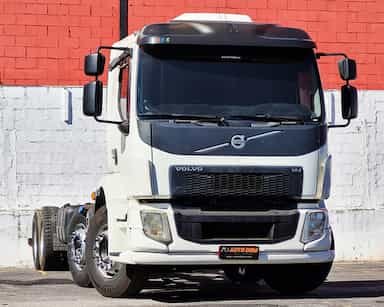 Volvo VM330 - 14/15