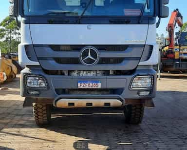 Mercedes Benz MB4844 - 15/16