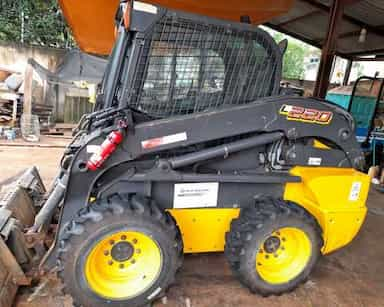 New Holland L220 - 15/15