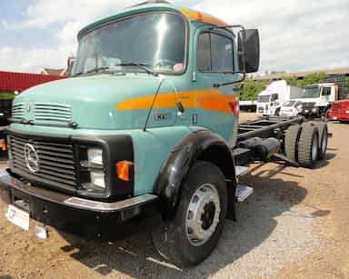 Mercedes Benz MB1318 - 88/88