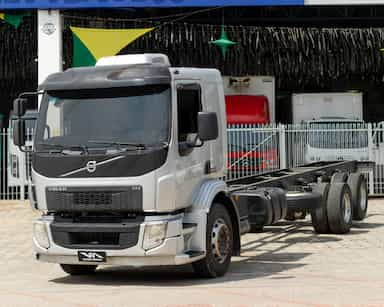 Volvo VM330 - 14/15