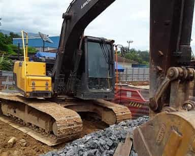 Volvo EC140DL - 18/18