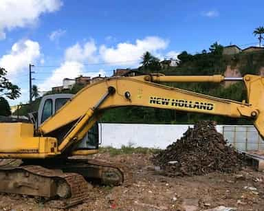 New Holland  E215 - 06/06