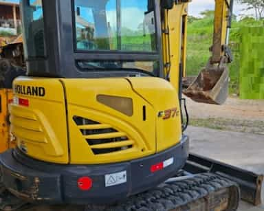 New Holland E50B - 20/20