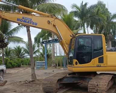 Komatsu PC200 - 11/11