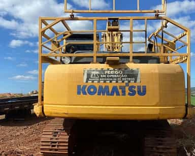 Komatsu PC200 - 13/13