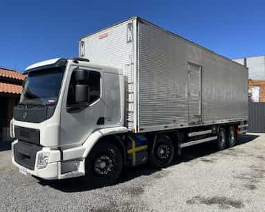 Volvo VM330 - 19/20