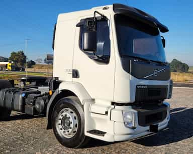 Volvo VM 330 - 15/15