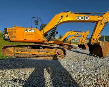 JCB JS220LC - 01/21