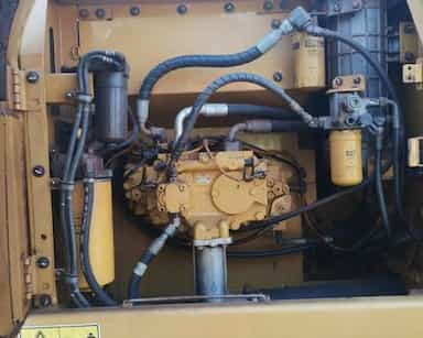 Caterpillar 320 D2L - 15