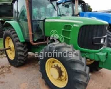 John Deere 6145J - 11/11