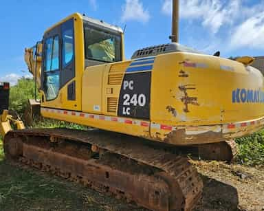 Komatsu PC240 - 11/11