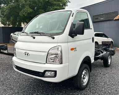 Hyundai HR - 23/24