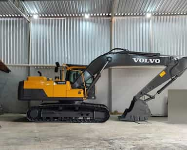 Volvo EC220D - 16/16