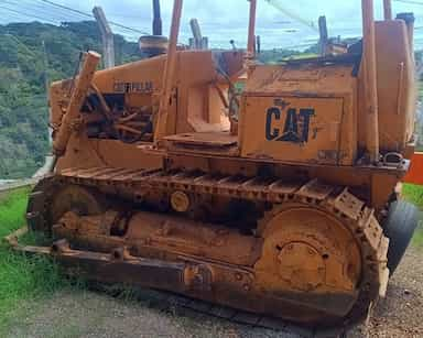 Caterpillar D4E - 87/87