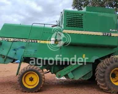 John Deere 1175 - 02/02