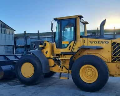 Volvo L60F - 12