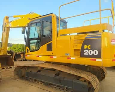 Komatsu PC200 - 18/18