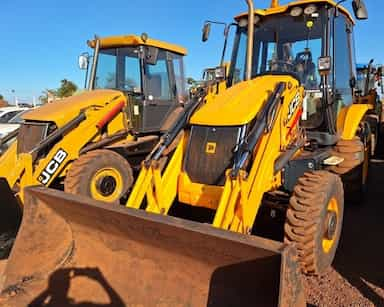 JCB 3CX - 23/23