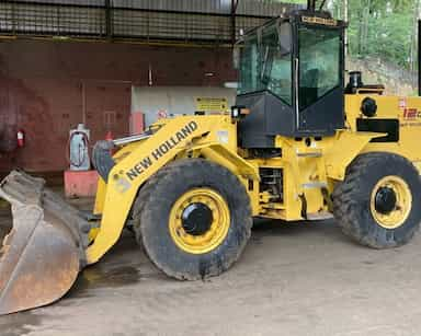 New Holland 12C - 11/11