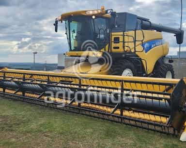 New Holland CR 9060 - 12/13