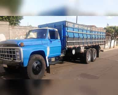 Ford F600 - 74/74