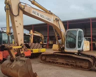 New Holland  E215 - 13/13