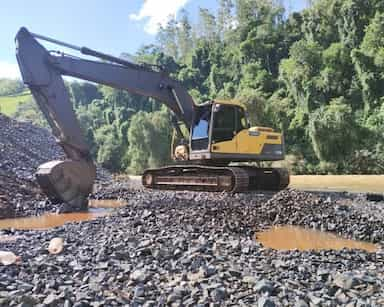 Volvo EC220 - 20/20