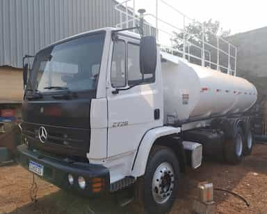 Mercedes Benz MB2726 - 08/08