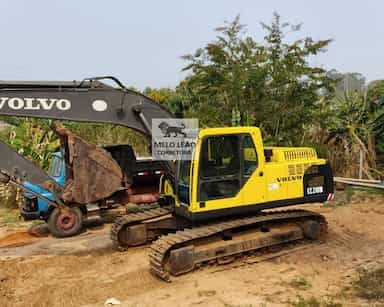 Volvo EC210B - 18/18