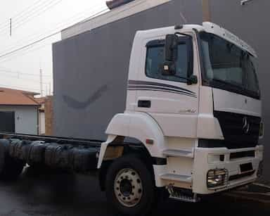 Mercedes Benz MB3340 - 08/08