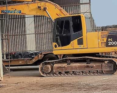 Komatsu PC200 - 12/12