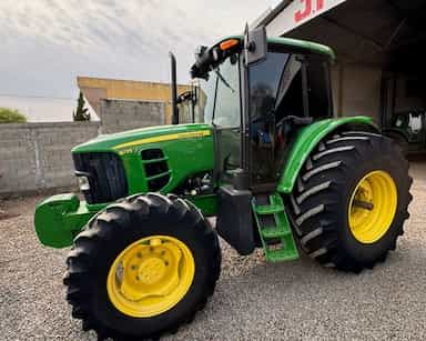 John Deere 6125J - 24/24