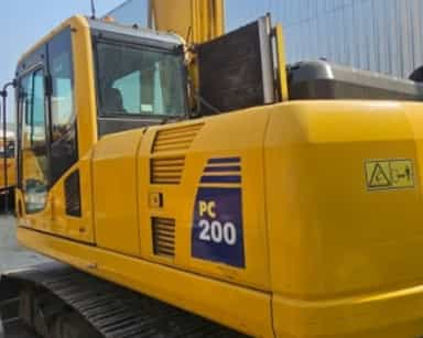 Komatsu PC200 - 19/19