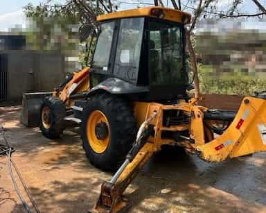 JCB  JCB 3C - 12/12