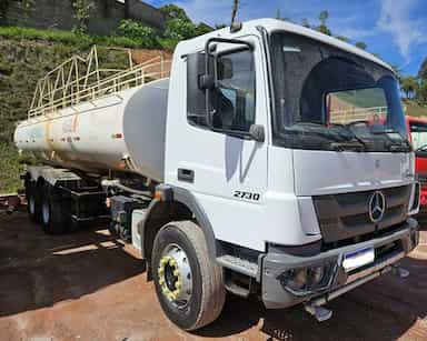 Mercedes Benz MB2730 - 20/20