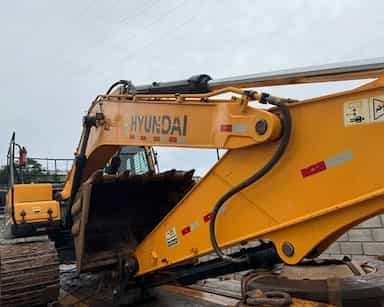 Hyundai R220 LC - 19/19