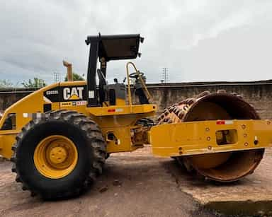 Caterpillar CS533E - 10/10