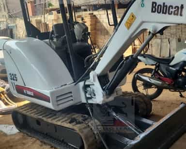 Bobcat 325 - 08/08