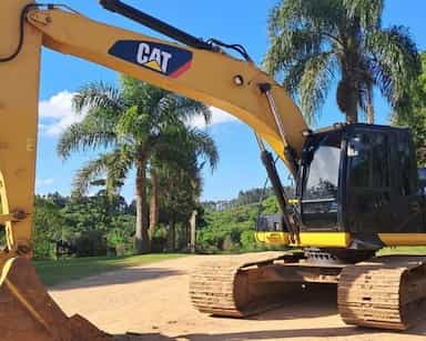 Caterpillar 320 D2L - 15