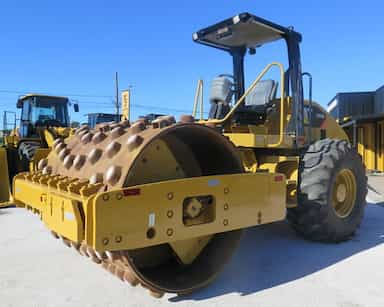 Caterpillar CS533E - 08/08