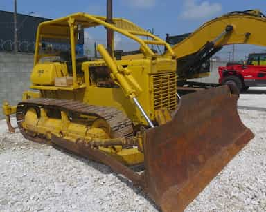 Komatsu D65 - 84/84