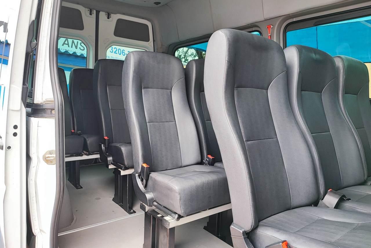 Mercedes Benz Sprinter Executiva 415 - 17/18 10