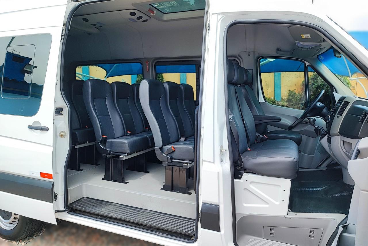 Mercedes Benz Sprinter Executiva 415 - 17/18 13